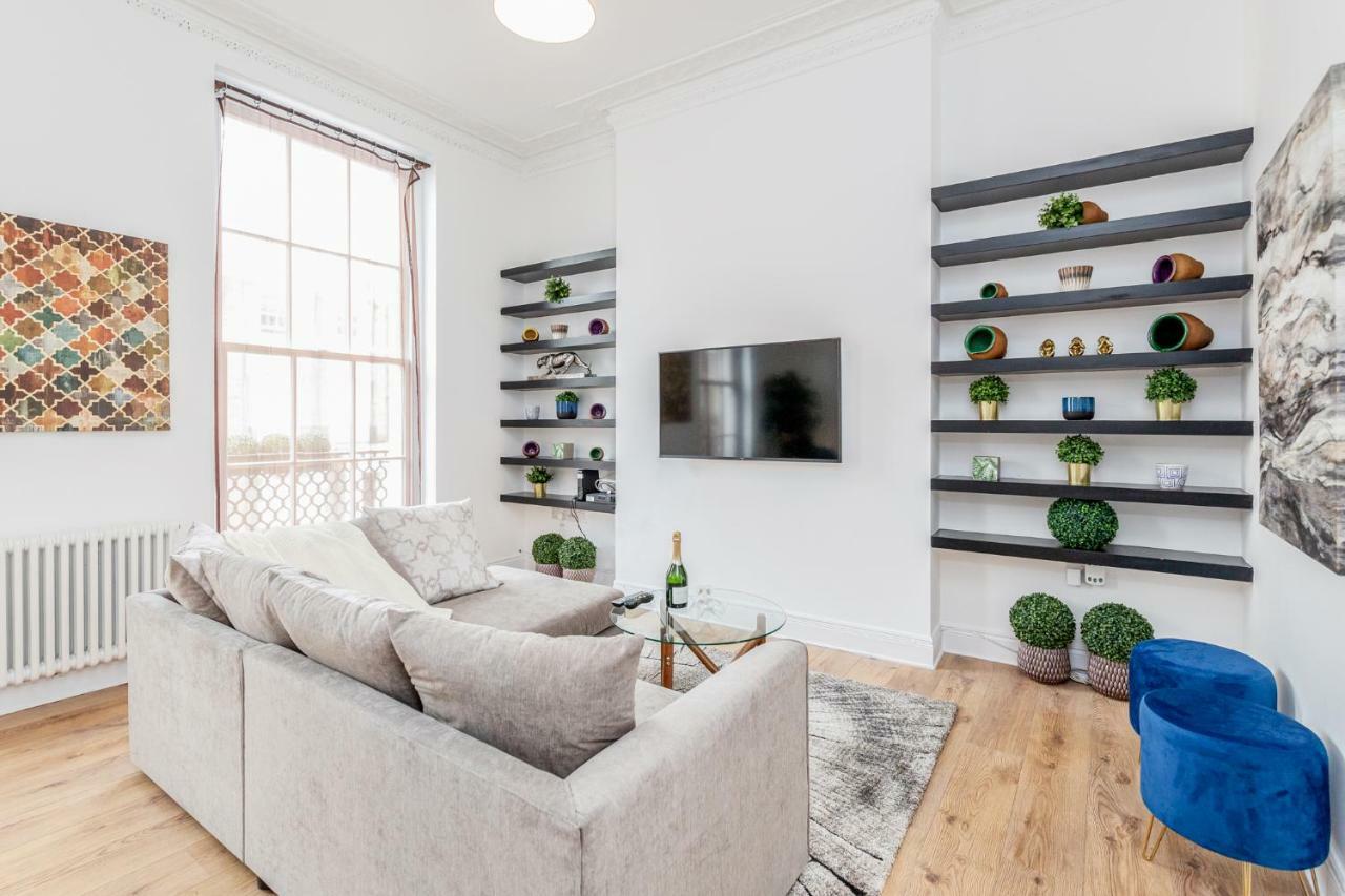 Bright & Spacious 4Beds Home - Kensington High Street-Olympia لندن المظهر الخارجي الصورة